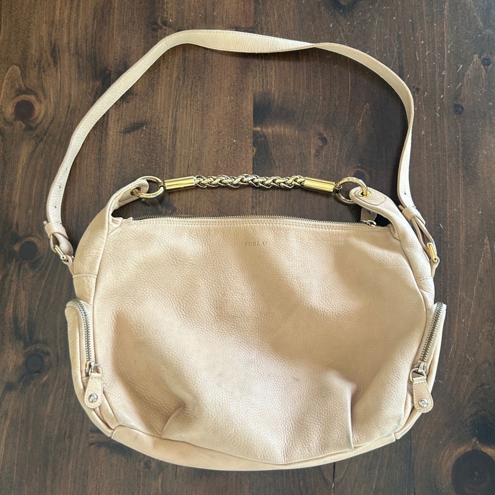 Furla Hobo Bag Purse Genuine Leather Gold Chain Strap Made Italy Designer Luxury